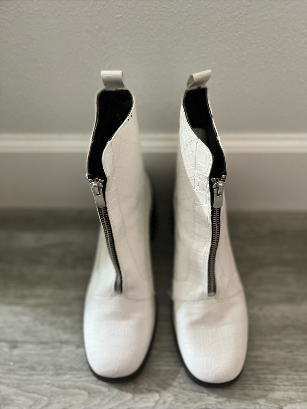 Miss Selfridge Abbi off white croc pu zip boots - Picture 7 of 10